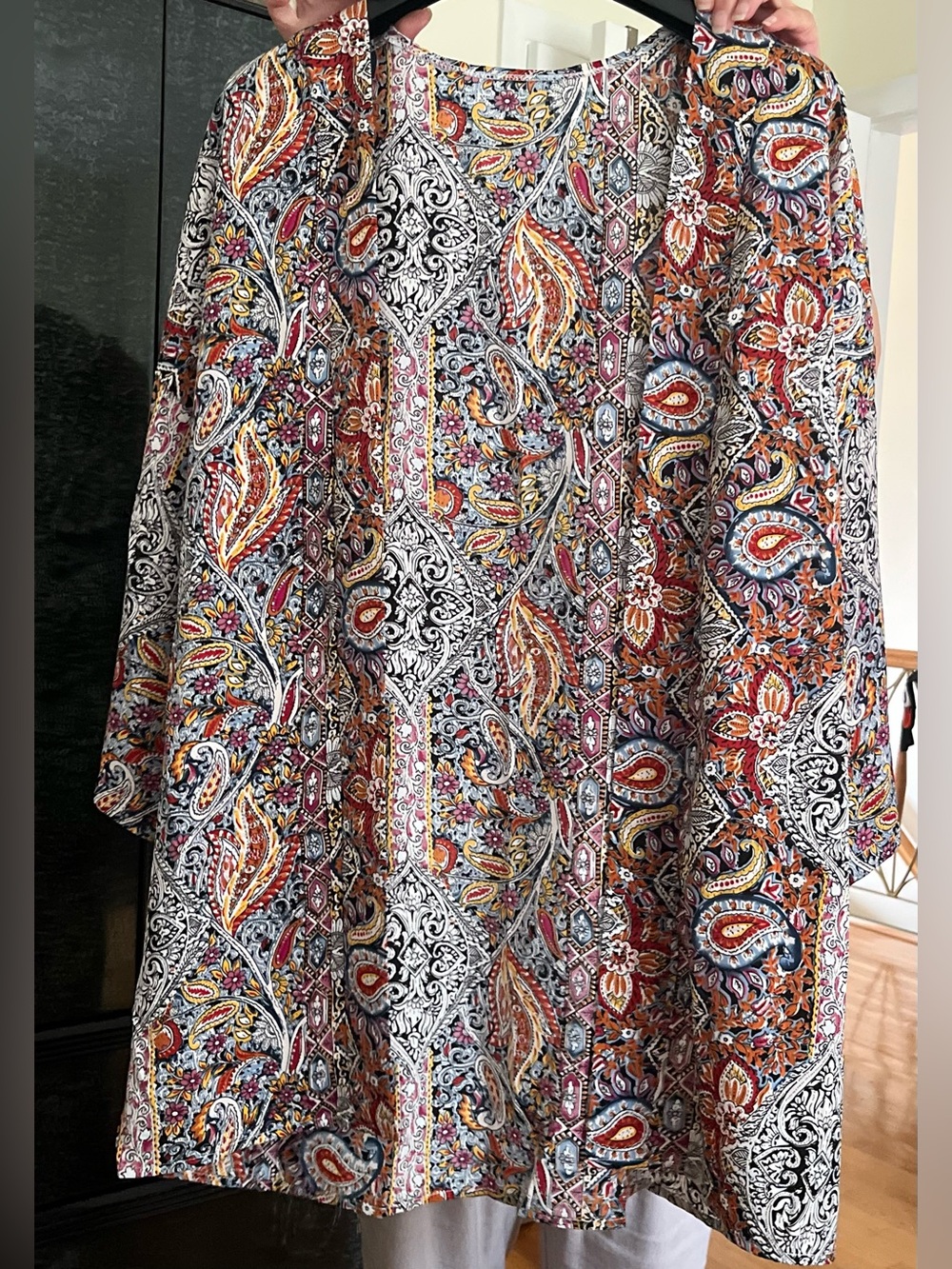 2/25$ NWOT Boho Paisley Kimono Open-Front in Warm Multicolour Prints